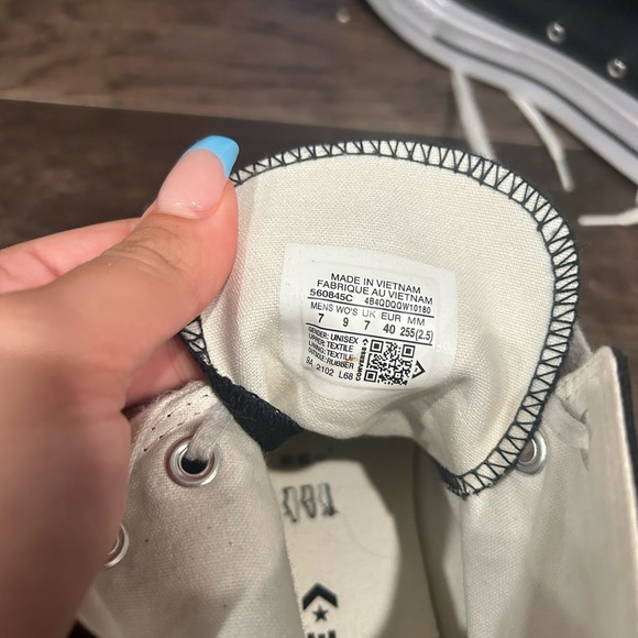 COPY - Black high top converse with platforms size 9 - Picture 5 of 6